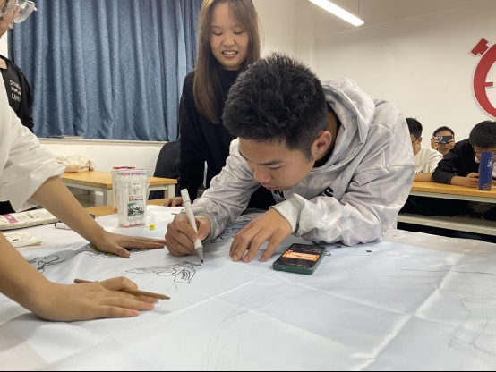 信息技术学院开展绘制&ldquo;班级愿景图&rdquo;活动